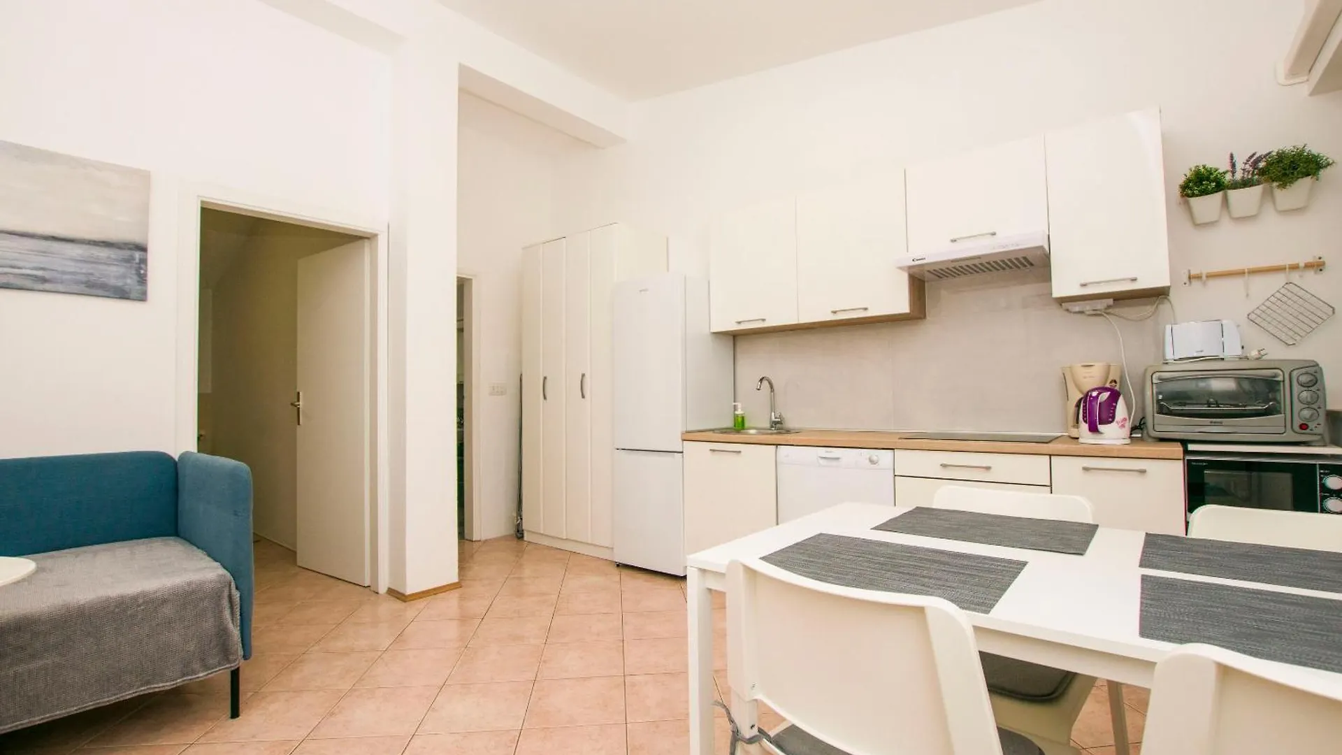 Apartments Josip Drage